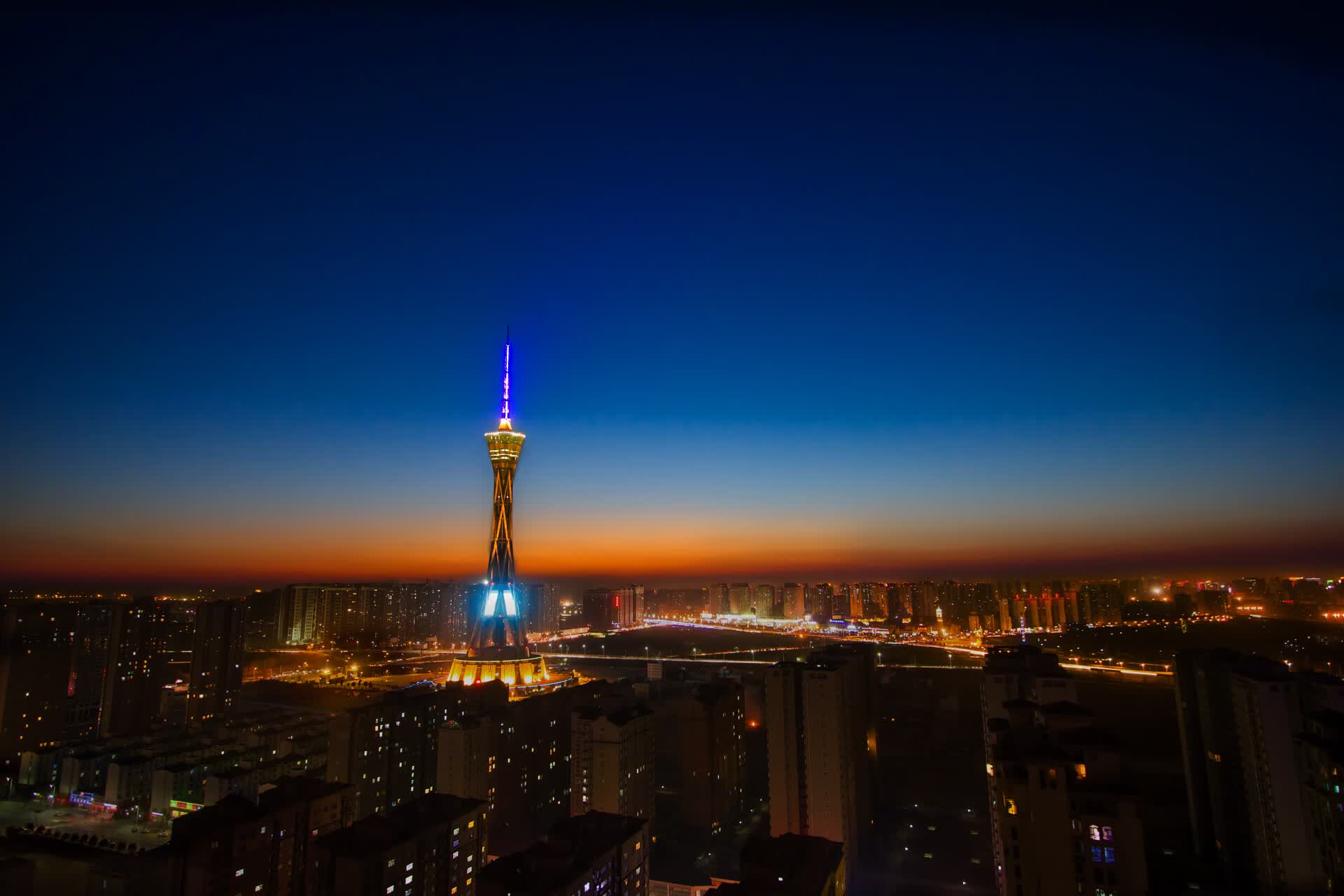 世界短跑线上对抗联赛季中盘点:表现亮眼选手盘点,全世界短跑